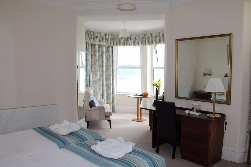 The Hannafore Point Hotel Looe Buitenkant foto